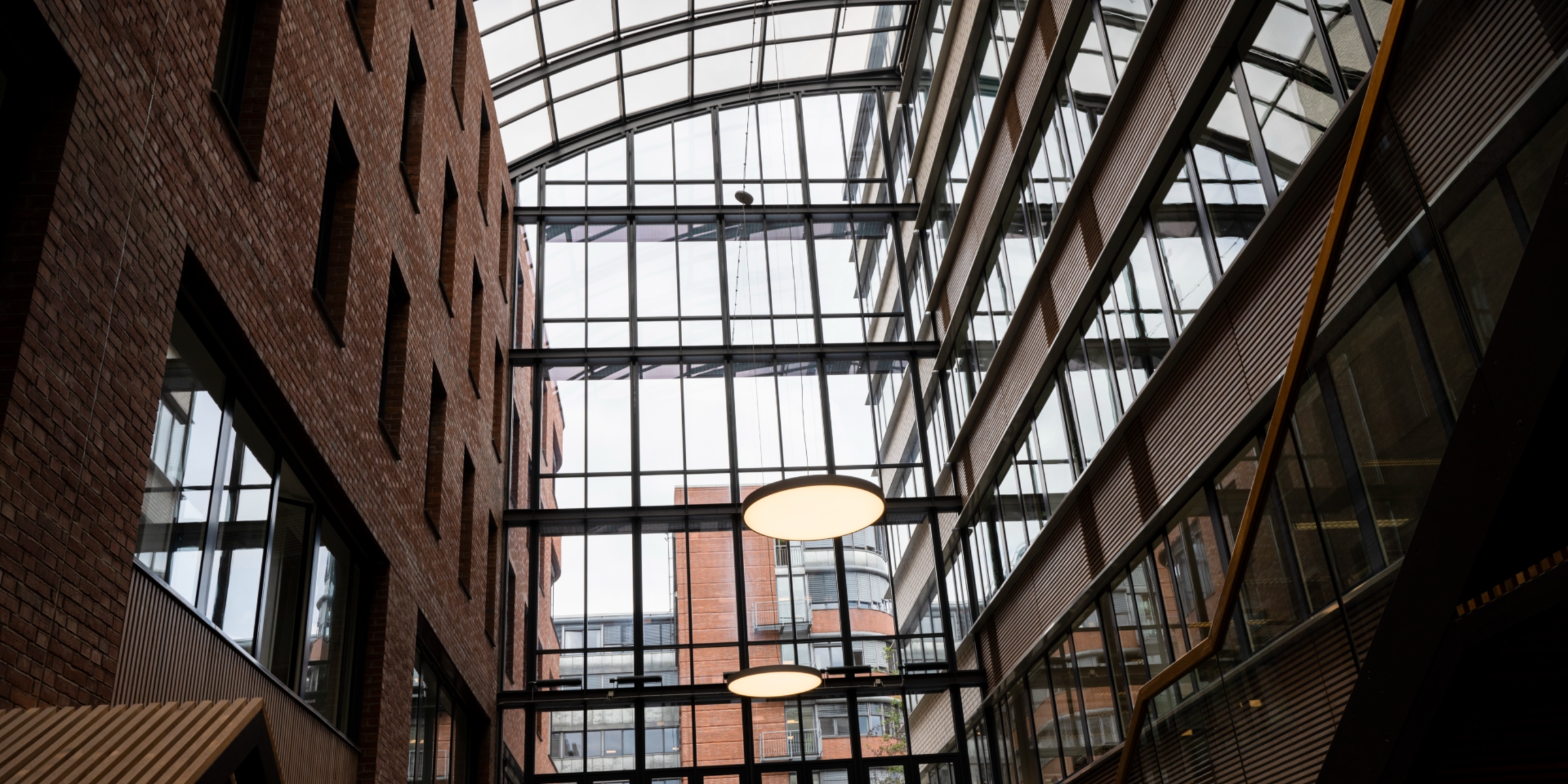 Illustrasjonsbilde av himlingen på Universitetsbiblioteket ved OsloMet.