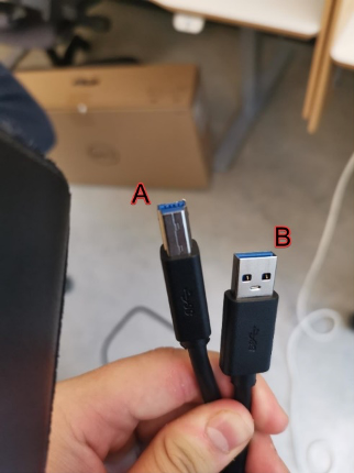 Bildet viser endepunkt A (SS) og B (USB)