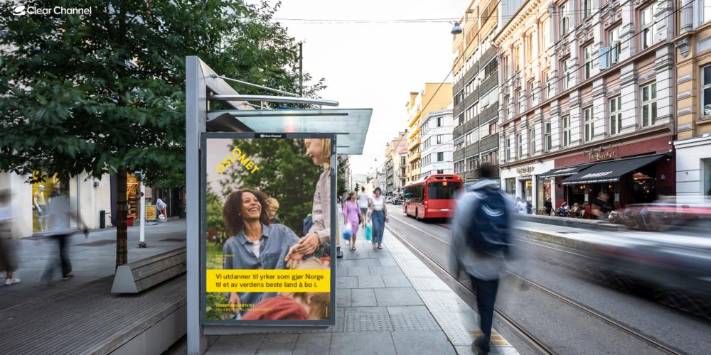 OsloMet-kampanje i bybildet og kollektivtrafikken