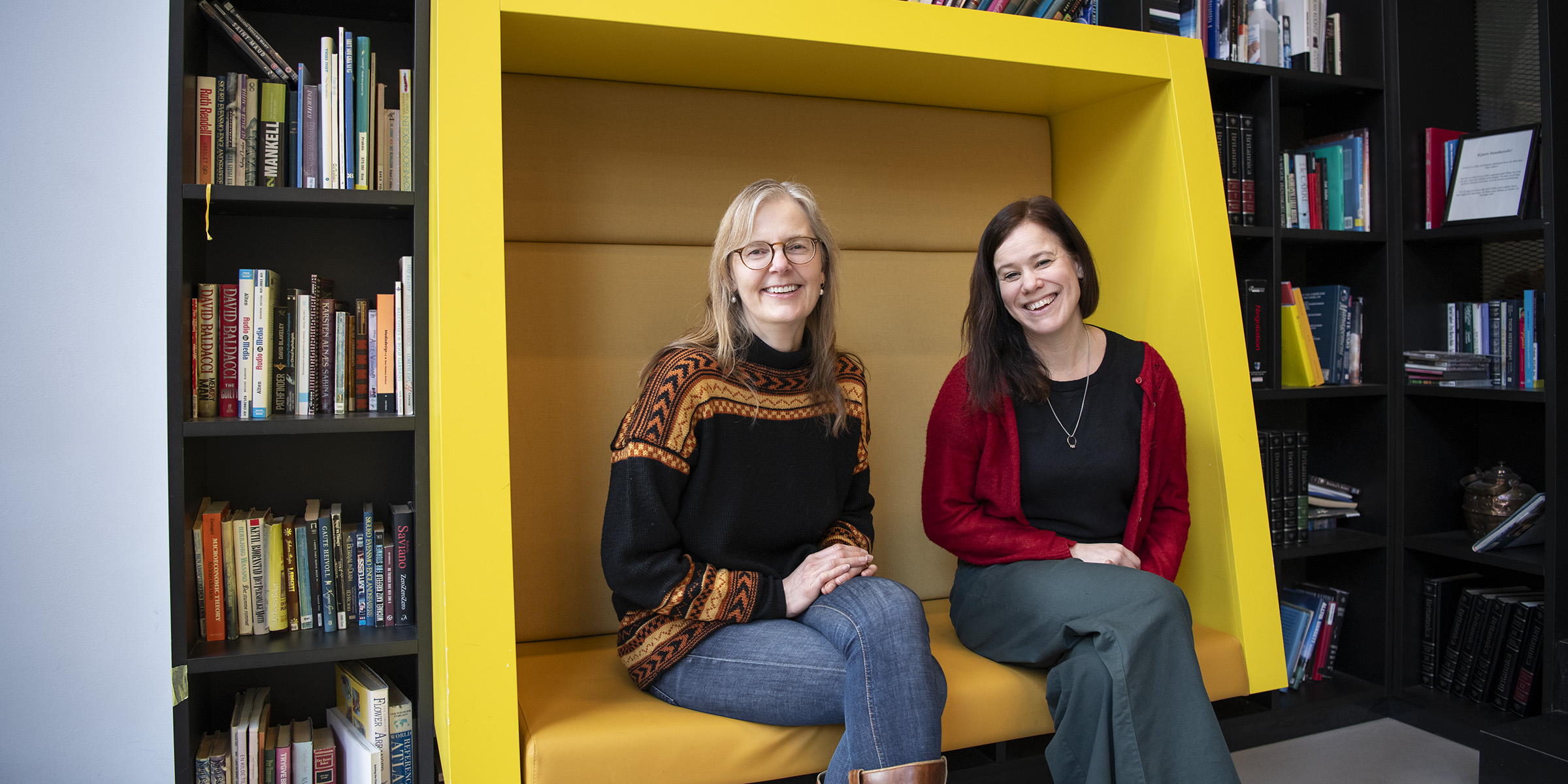 Bilde av forsker Tone Liodden og prosjektleder Marianne Tønnessen.