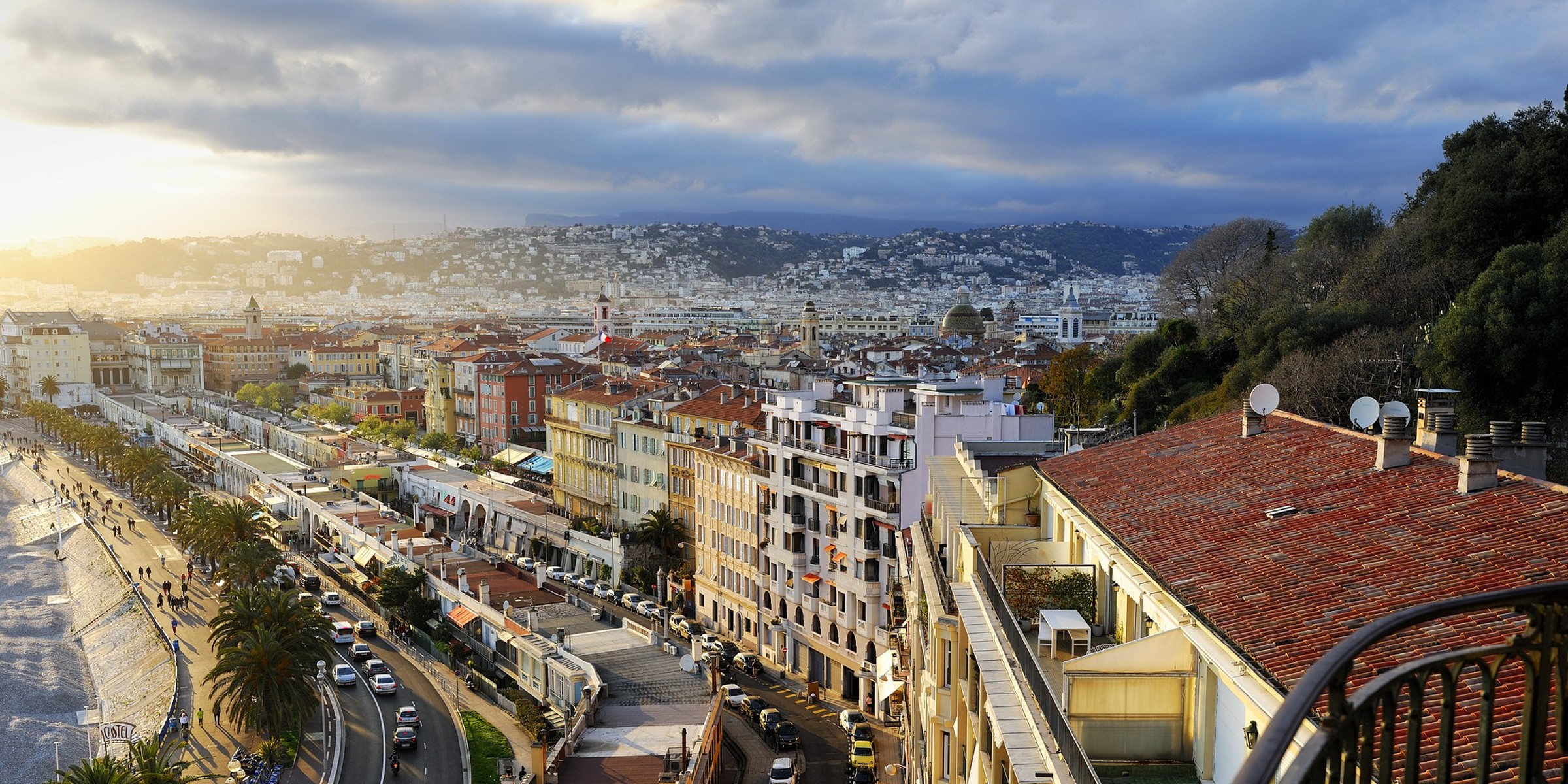 Bilde av byen Nice.