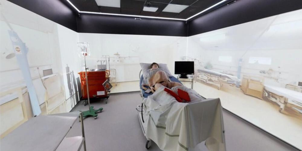 Bygger simuleringsrom i P32 