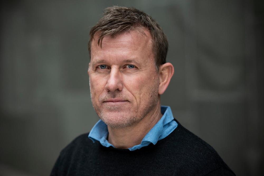 Professor i pandemistudier