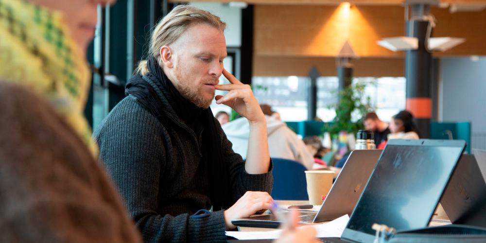 Hvordan tenke kritisk?